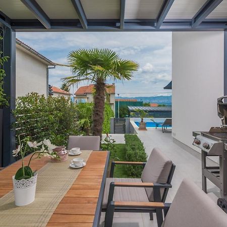 Villa Mondo Adria Нивице Екстериор снимка